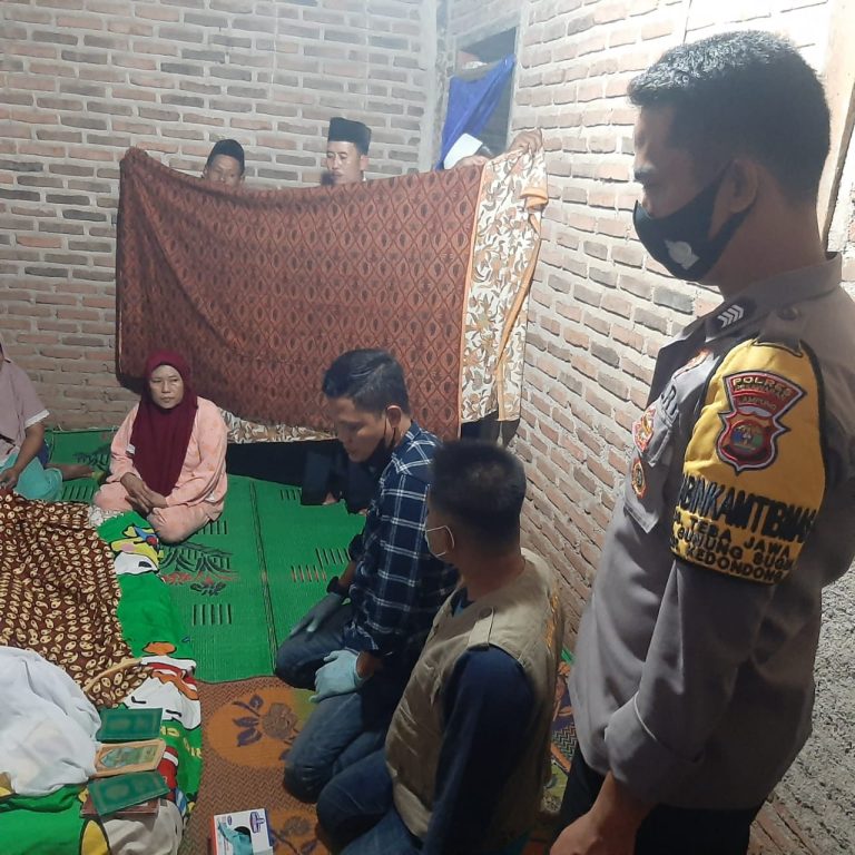 Siswi SMK Gantung Diri, Ini Pesan Kepada Sang Pacar