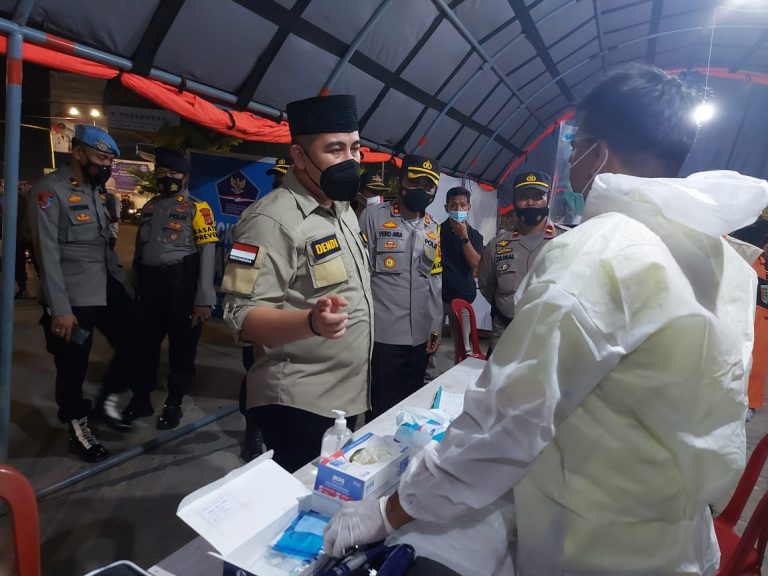 Bupati Pesawaran Himbau Masyarakat Sholat Idul Fitri Taati Prokes Dan Berikhtiar