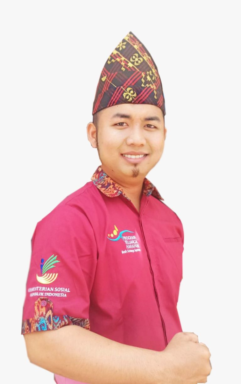 Tri Rismaharini Berikan Penghargaan Pendamping PKH Pesawaran