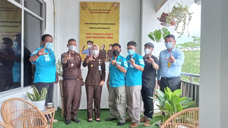 Cegah Tindak Pidana Korupsi, Kajari Pesawaran Gelar Sosialisasi dan Konsultasi Hukum