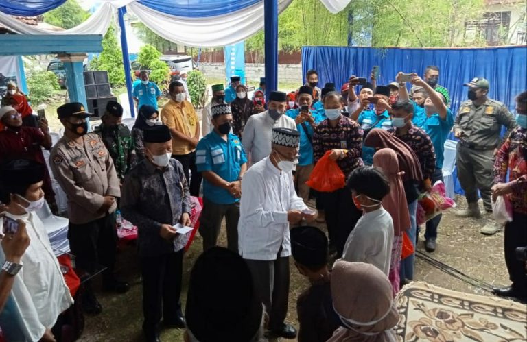 Moment Maulid Nabi Muhammad SAW, PWI Pesawaran Bagikan 360 Paket Sembako