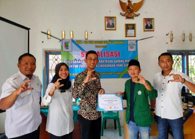 Ciptakan Lingkungan Sehat, Mahasiswa KKN UIN Raden Intan Gelar Sosialisasi Cegah DBD