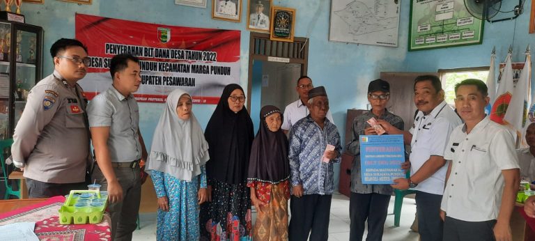 Pemerintah Desa Sukajaya Punduh Salurkan BLT Dana Desa Kepada 98 KPM