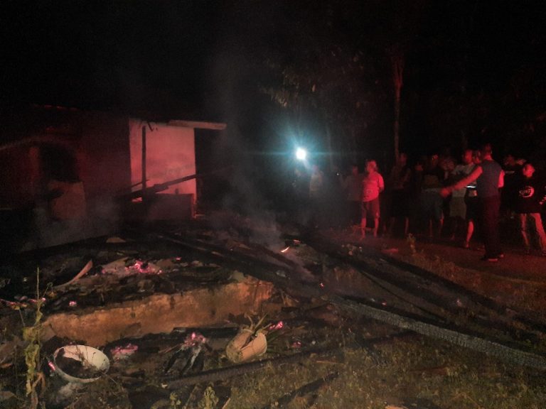 Diduga konsleting Listrik Rumah di Bernung Nyaris Ludes Terbakar