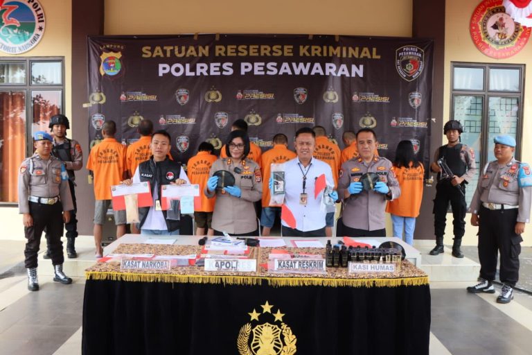 Polres Pesawaran Berhasil Tangkap Tersangka Penipuan Rp 917 Juta, Modus Bisnis Kosmetik