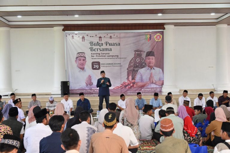 Pererat Silaturahmi, Karang Taruna Lampung Buka Puasa Bersama dan Bhakti Sosial