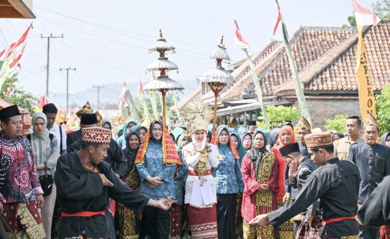 Ketua TP-PKK Pesawaran: Kampung KB Salah Satu Inovasi Starategis Wujudkan Sumber Daya Berkualitas