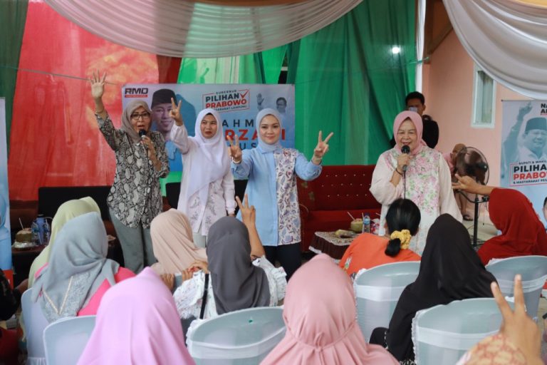 Hari Pertama Kampanye, Nanda Anton, RMD Jihan Langsung Tancap Gas Sapa Masyarakat Pesawaran 