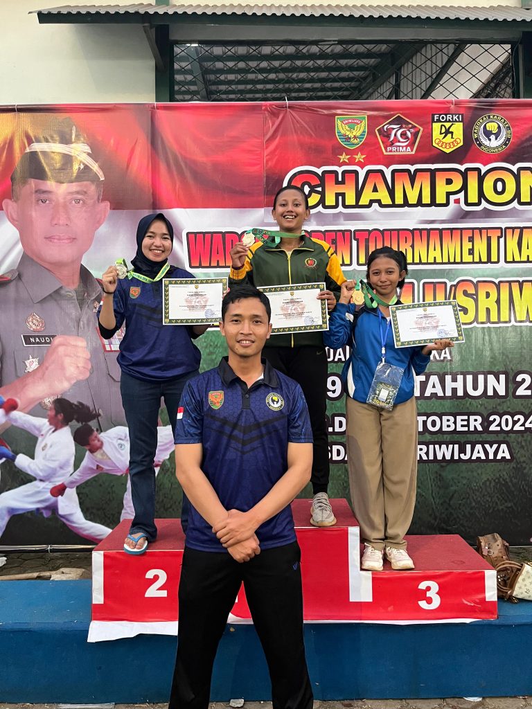 Atlet Karate Asal Pesawaran Raih Medali Emas Piala Pangdam II Sriwijaya