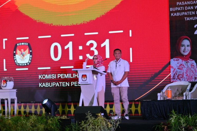 Debat Perdana, Paslon Nanda Anton Paparkan Terbukanya Pariwisata di Pesawaran 