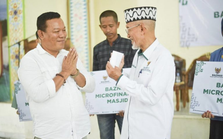 Tingkatkan Ekonomi Umat, BAZNAS Pesawaran Salurkan Bantuan Kepada 37 UMKM
