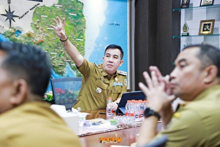 Gelar Pertemuan Bersama Gubernur, Bupati Dendi Dorong KEK Teluk Pandan Jadi Motor Penggerak Ekonomi Daerah