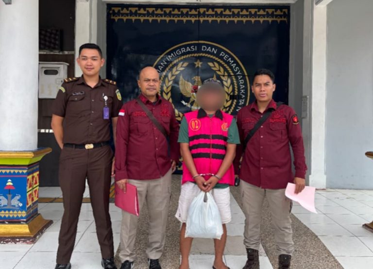 Korupsi Ratusan Juta Kades Padang Manis Pesawaran Ditahan