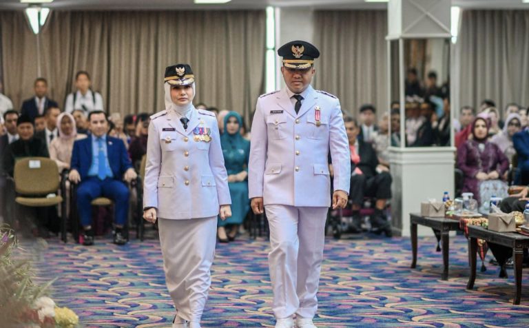 Nanda Indira dan Antonius Muhammad Ali Resmi Dilantik Sebagai Bupati dan Wakil Bupati Pesawaran 