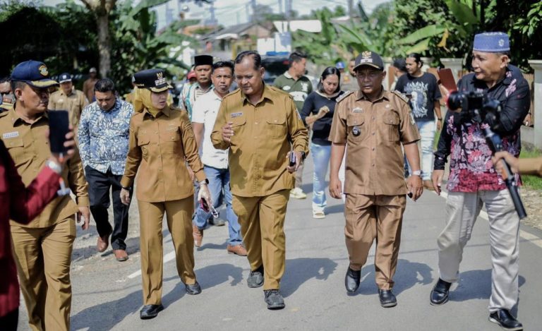 Usai Dilantik Bupati Nanda Gass Poll Perbaiki Jalan