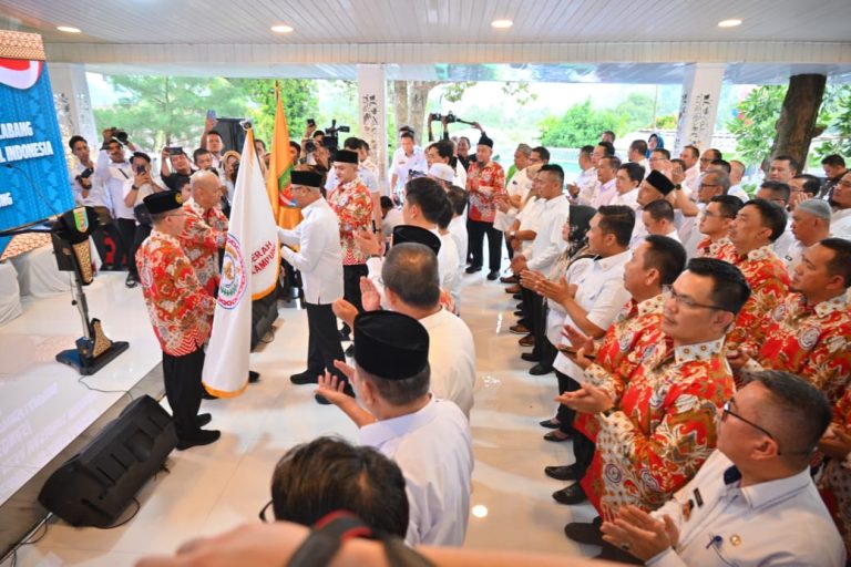 Wabup Antonius Muhammad Ali Dikukuhkan Sebagai Ketua ABPEDNAS Kabupaten Pesawaran