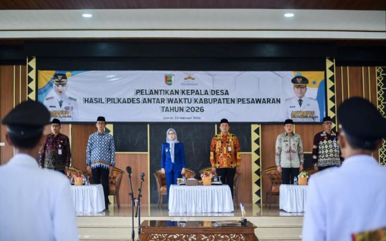 Bupati Nanda Lantik Sembilan Kepala Desa Terpilih Hasil Pilkades Antar Waktu 