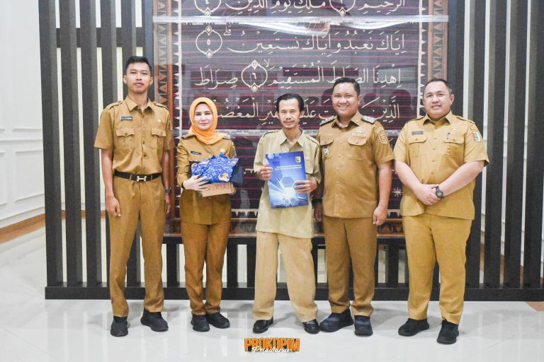 Bupati Pesawaran Beri Dukungan dan Apresiasi Guru P3K Paruh Waktu yang Mengabdi Lebih dari Satu Dekade