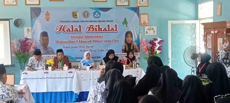 Memperat Silaturahmi, Pengurus Cabang PGRI Kecamatan Gedong Tataan Gelar Halal Bihalal